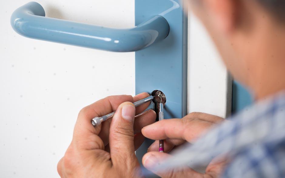 Allauch serrure de porte